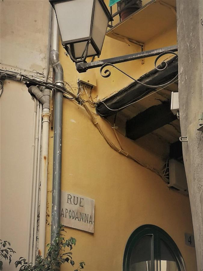 Maison De Ville Typique Mentonnaise Εξωτερικό φωτογραφία